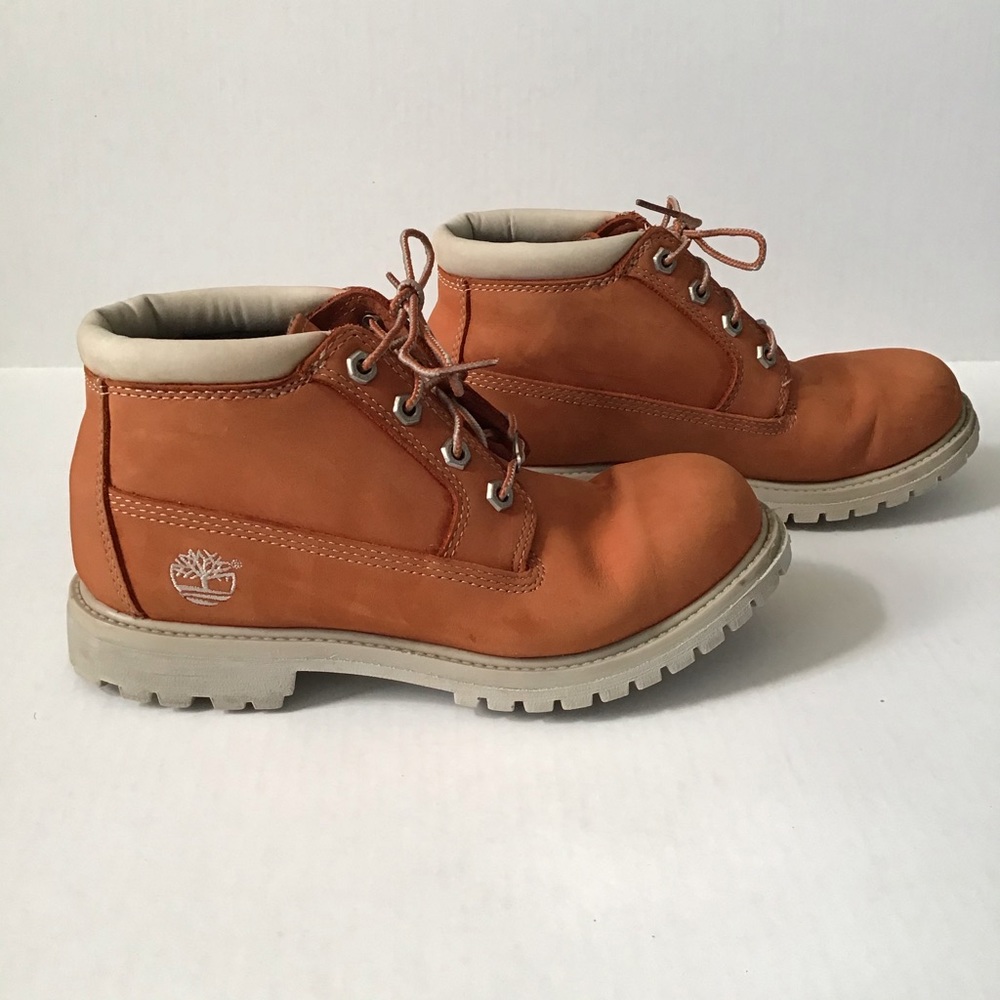 Timberland Nellie Chukka Waterproof Boots size 7.5